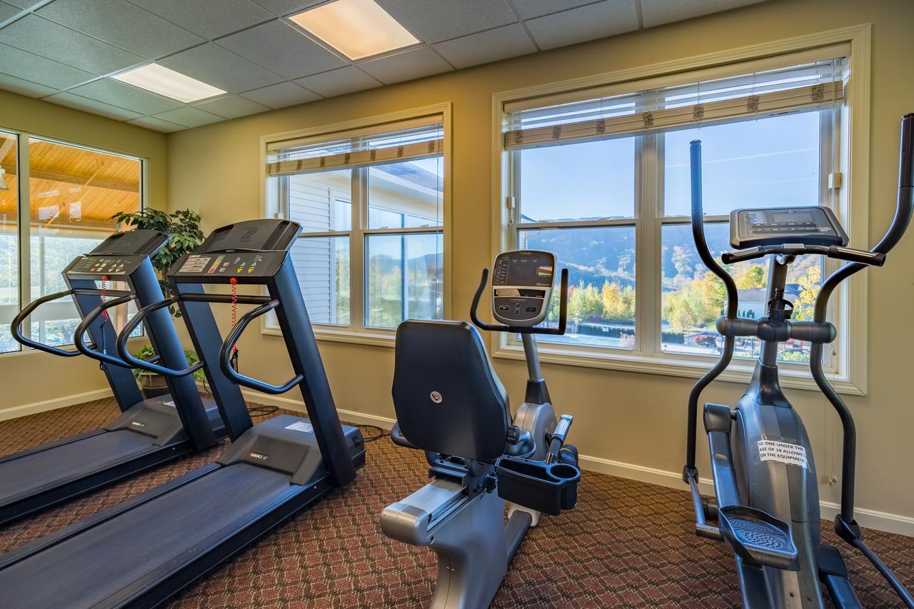 Vacation Village In The Berkshires 핸콕 외부 사진 The gym at the Lodge at Whitefish